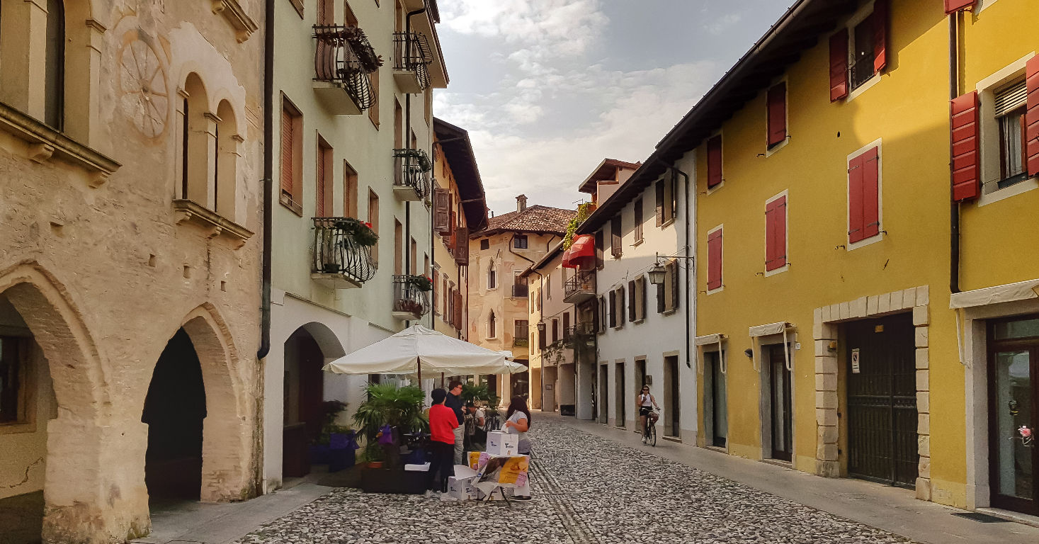 straatje in Spilimbergo
