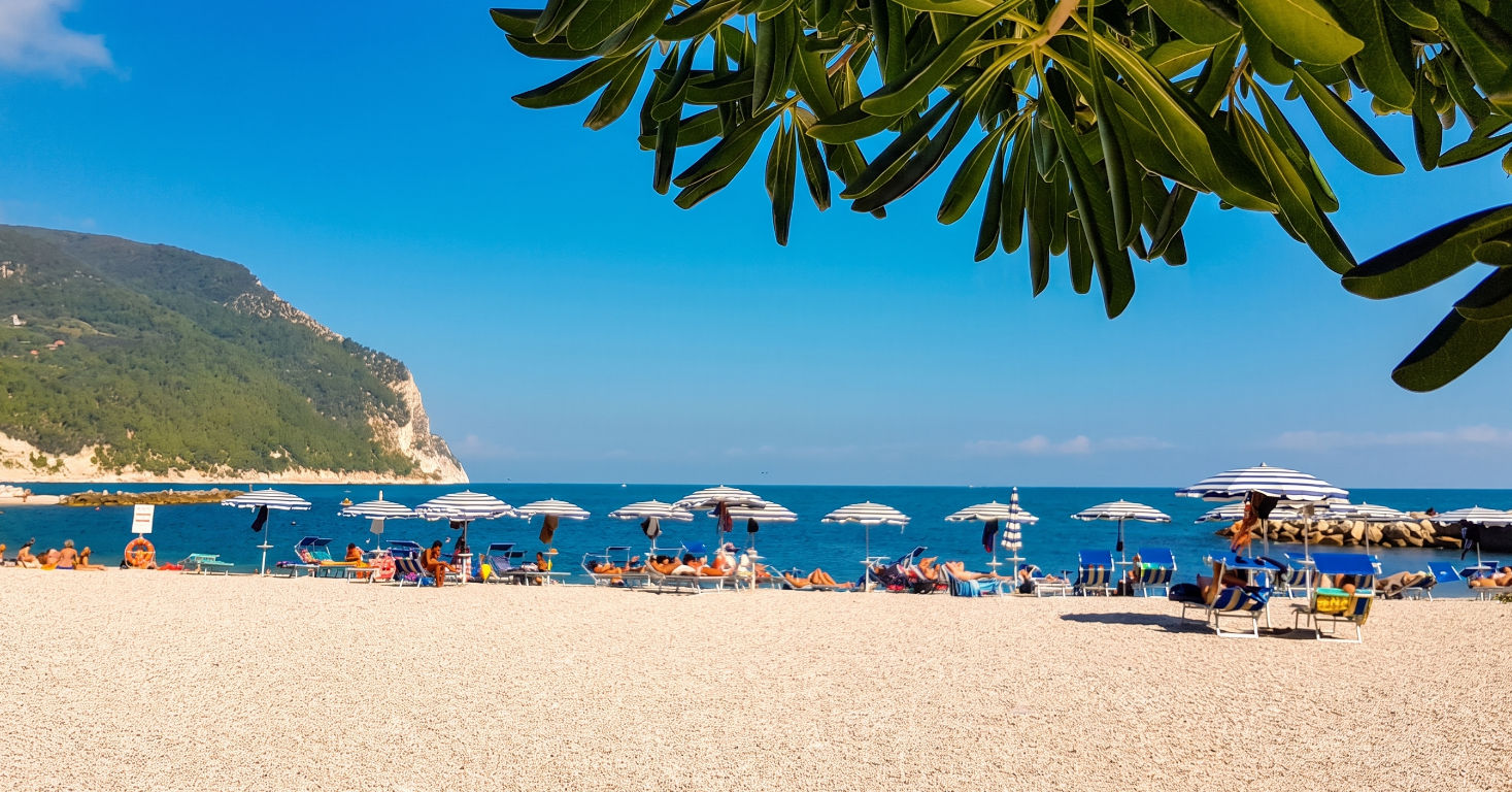 Conero strand