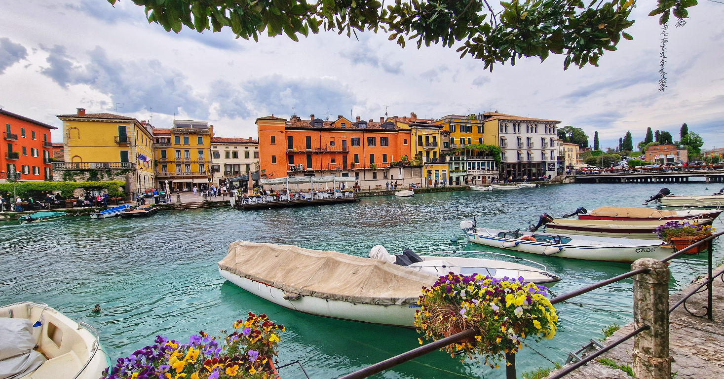Peschiera del Garda aan het Gardameer